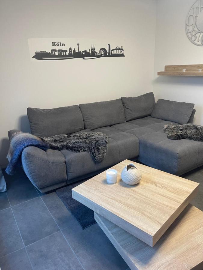 Ruhige Ferienwohnung , Ideal Fuer Berufspendler Hadamar Buitenkant foto